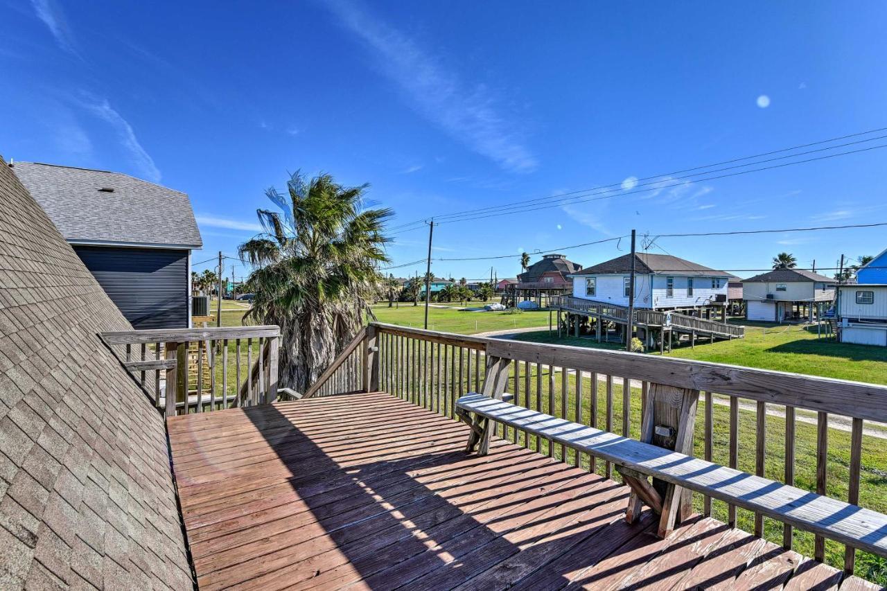 A-Frame Home With Deck - 2 Blocks To Surfside Beach! Экстерьер фото